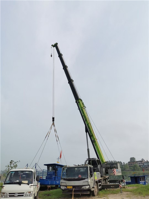 白水县桥梁建设吊装案例